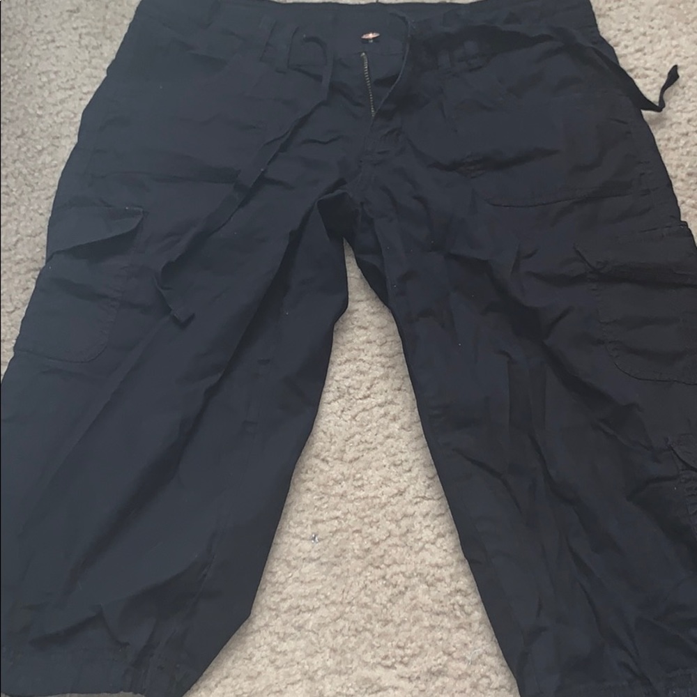 Black Capri Pants